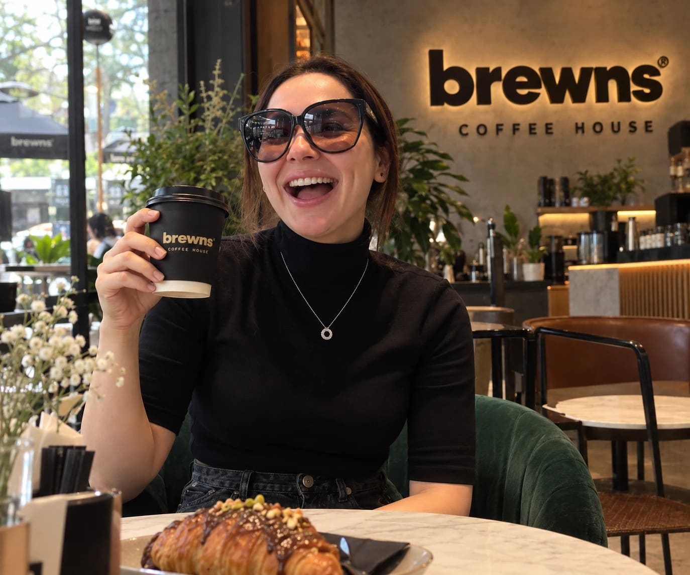 Hania Aamir, brewns brand ambassador
